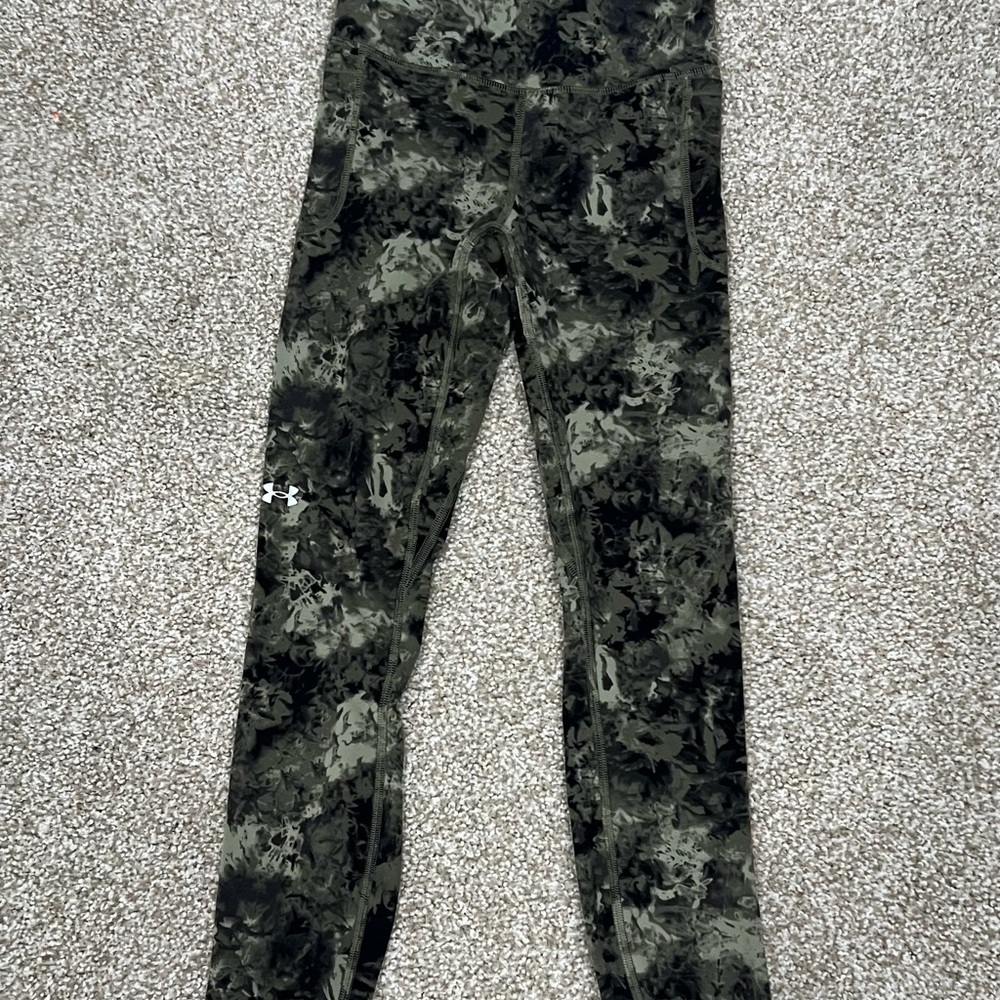 Under Armour Camouflage Leggings - Black and Green